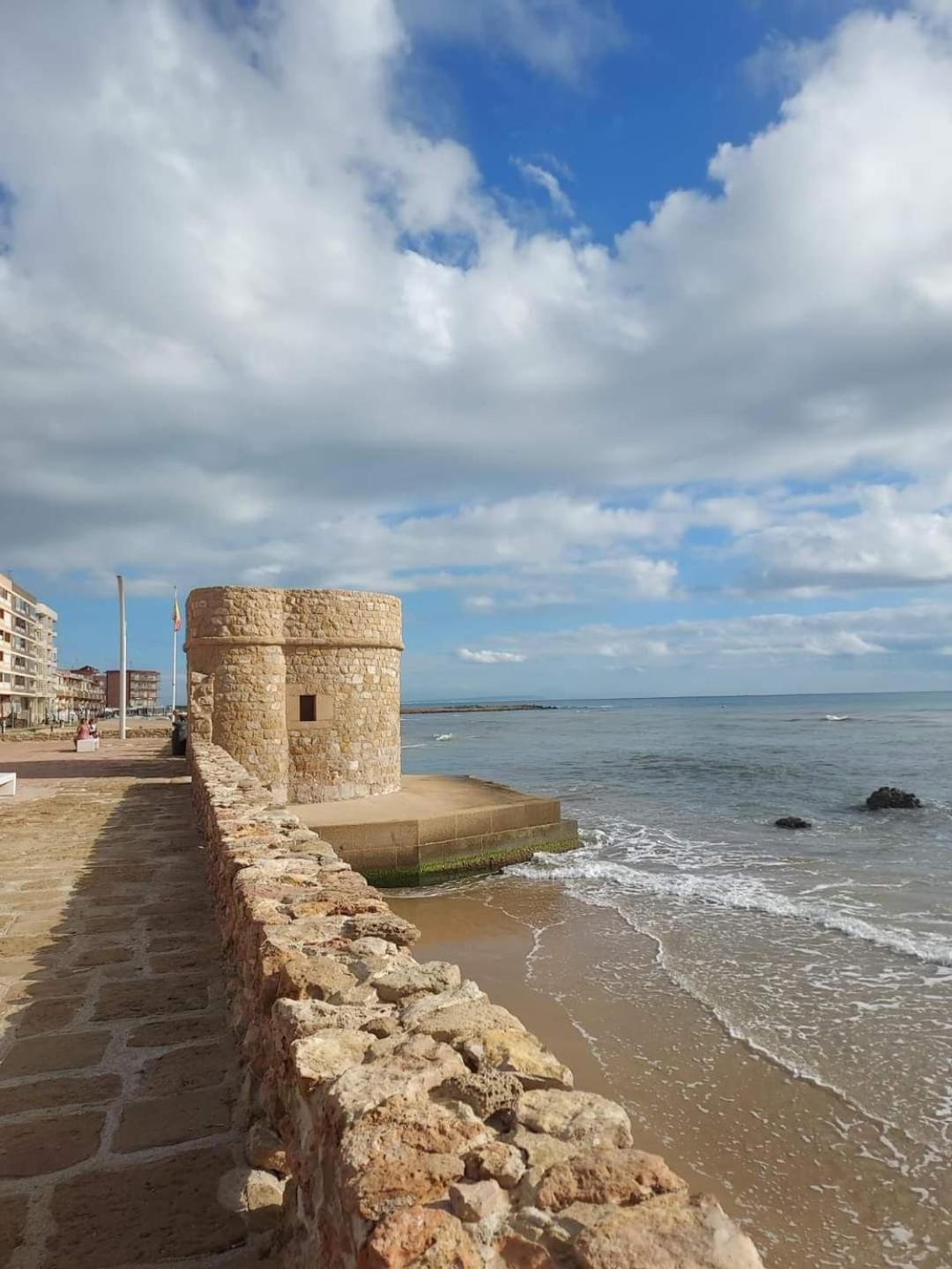 Cozy Apartment In La Mata 5 Minutes From The Beach Eksteriør bilde